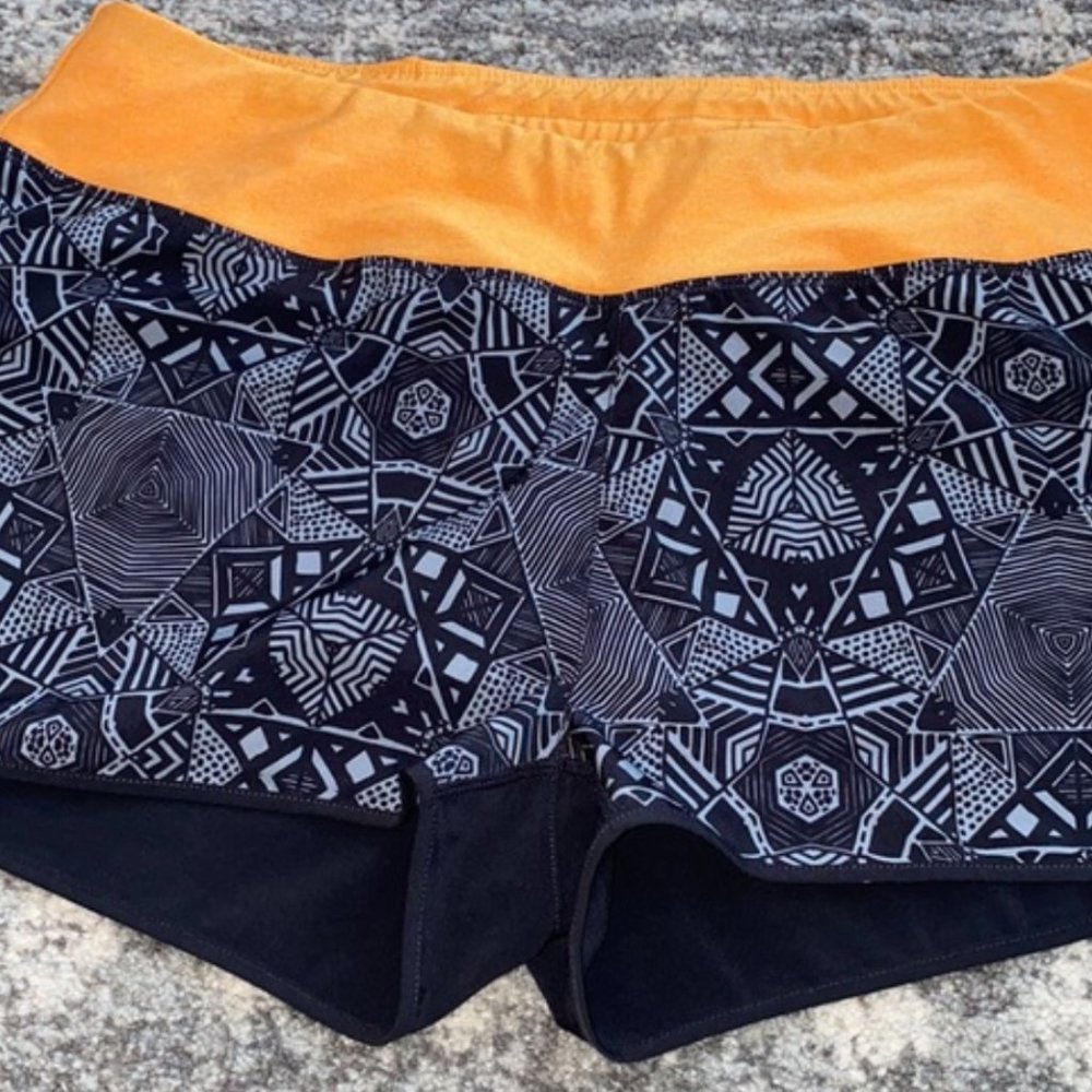 Women’s Gray & Orange MPG Athletic Shorts Large